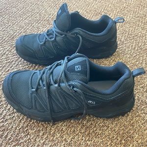 Salomon Men’s Pathfinder Mid ClimaSheild Waterproof Hiking Boots